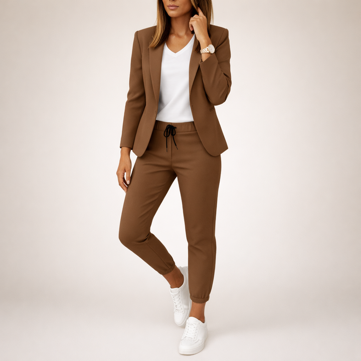 Eva™ | Luźny komplet garniturowy ze sportowym akcentem