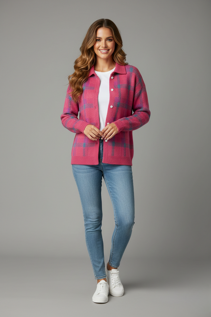 Agnieszka | Klasyczny Kardigan W Kratę