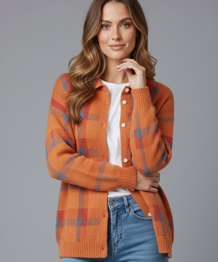Agnieszka | Klasyczny Kardigan W Kratę